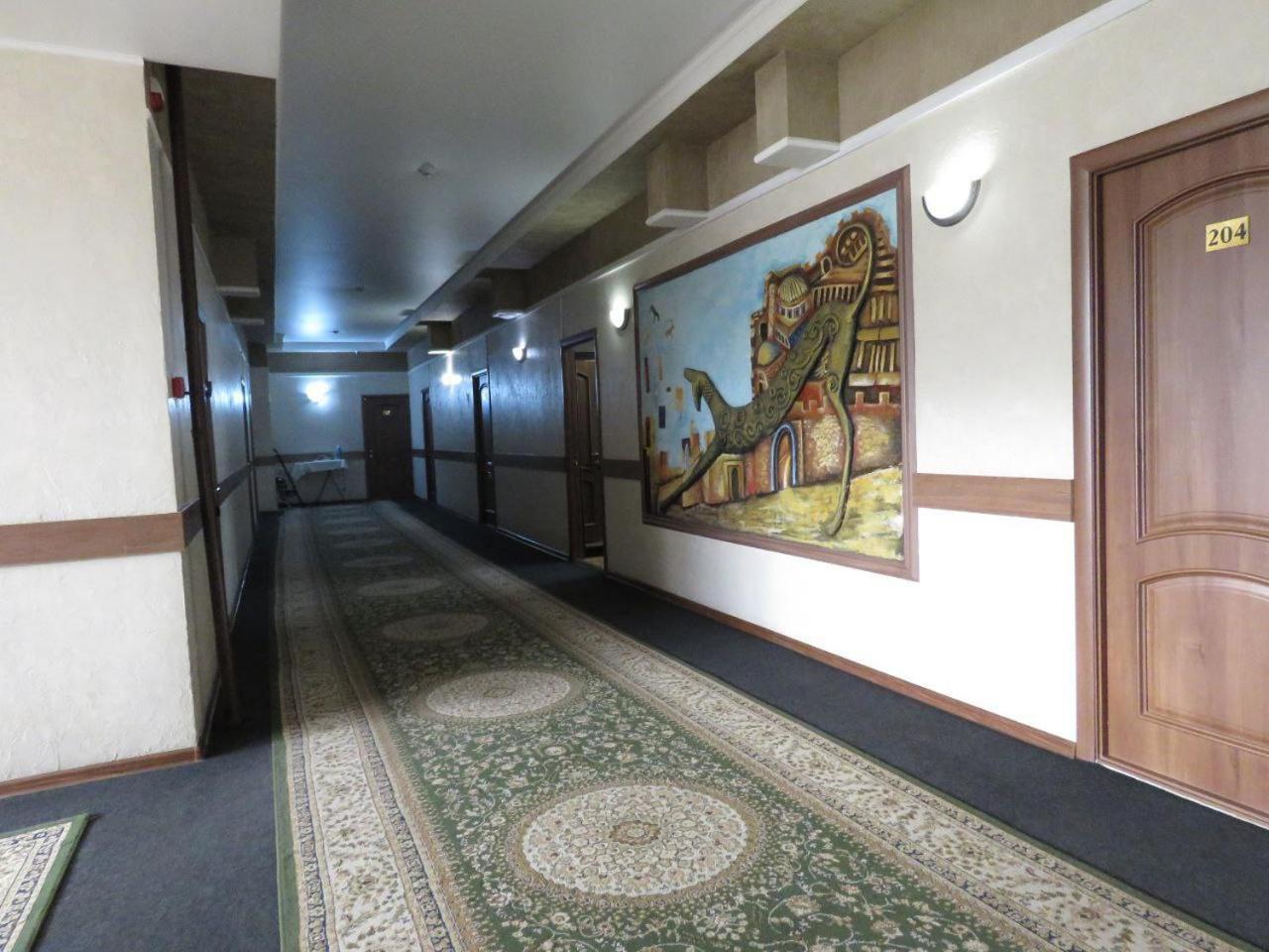 Pride Hotel Taras Exterior foto