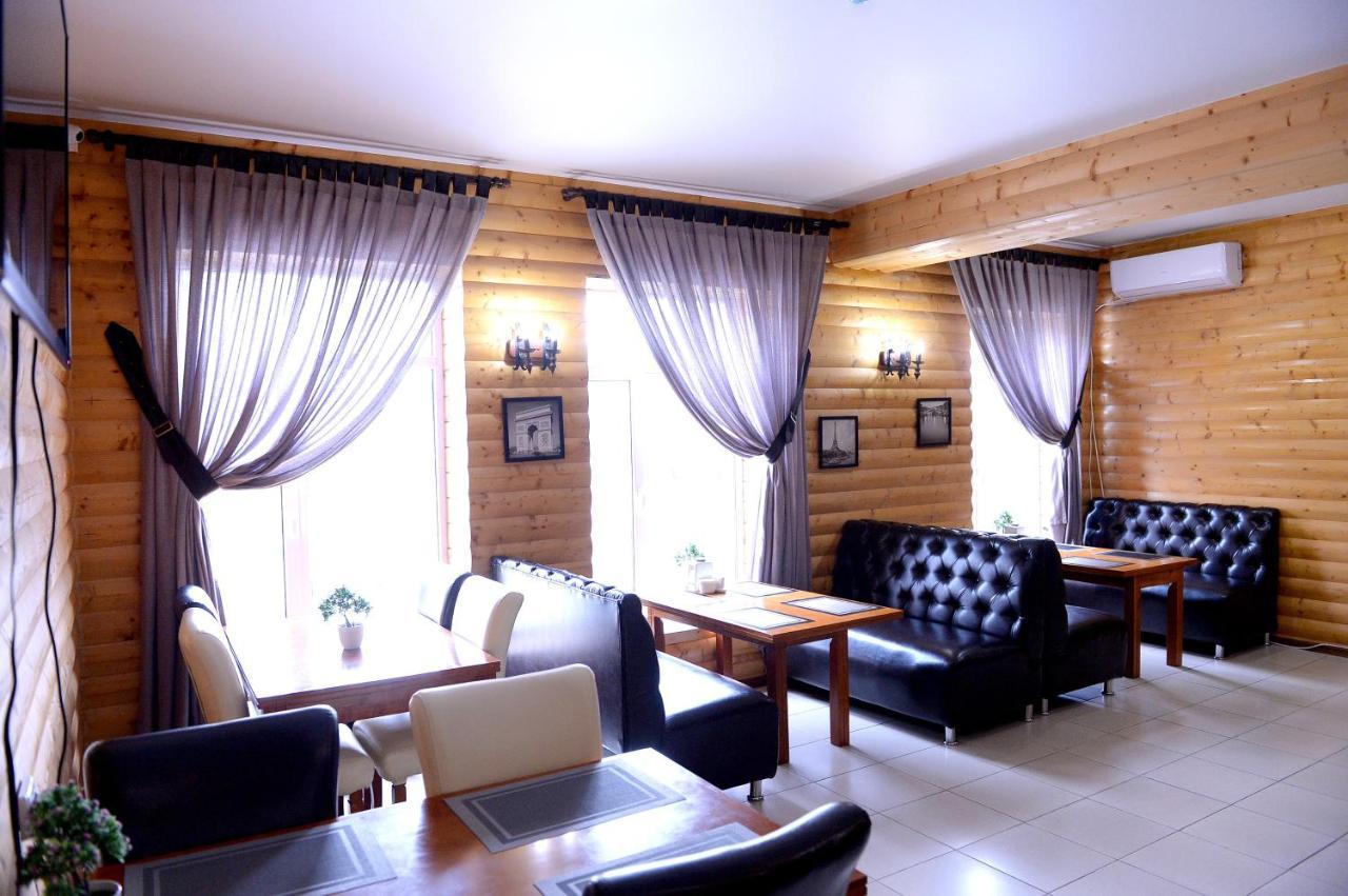Pride Hotel Taras Exterior foto