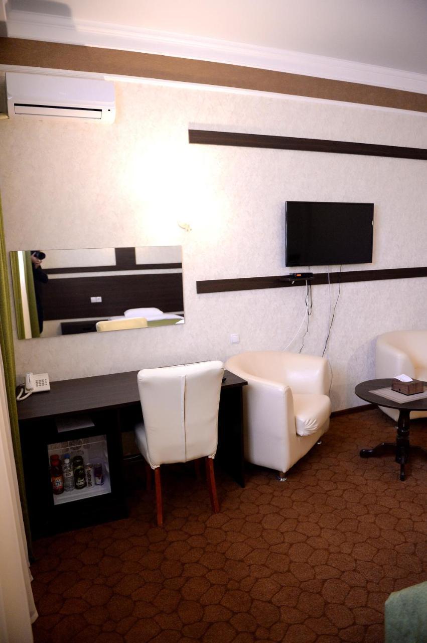 Pride Hotel Taras Zimmer foto