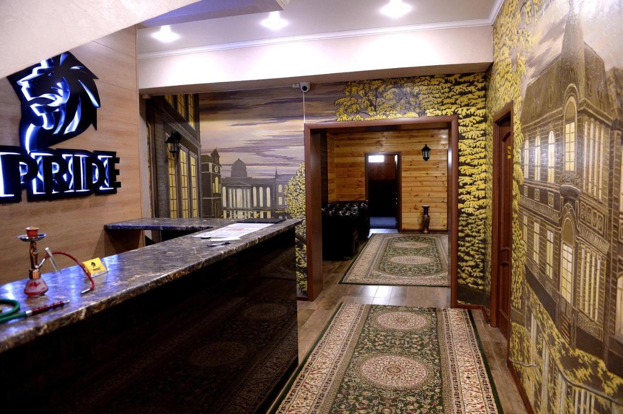Pride Hotel Taras Exterior foto